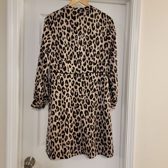 Ann Taylor Leopard Print Dress Spotted Mock Neck Size 6 NWOT - Picture 4 of 6
